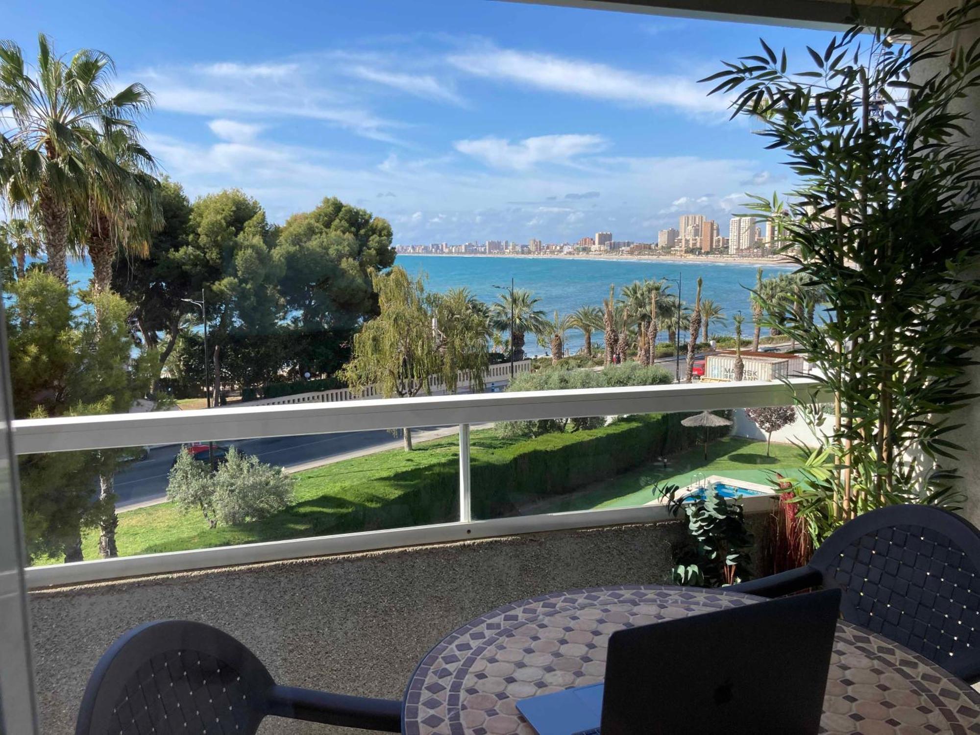 B L U E: Muchavista Sea View Apartment El Campello Extérieur photo